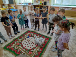 Кто же в гости к нам пришёл? Кто же в гости к нам пришёл?.