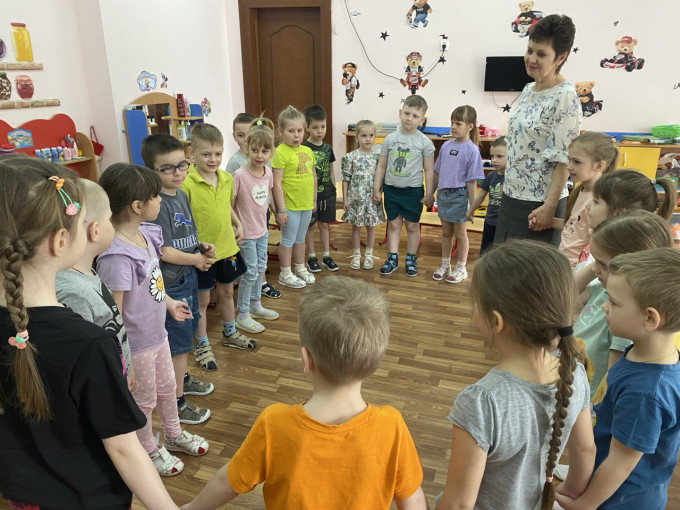 Россия – многонациональное государство Россия – многонациональное государство.